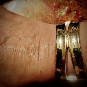 Beautiful gold designer vintage clamp bracelet